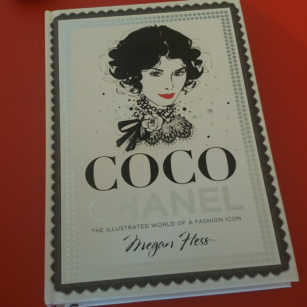 Chanel book